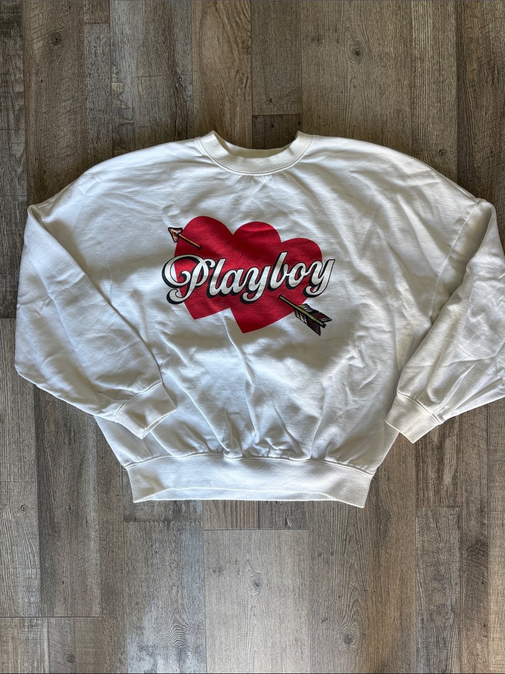 PLAYBOY Pacsun White Crewneck Sweatshirt with Red Heart Graphic